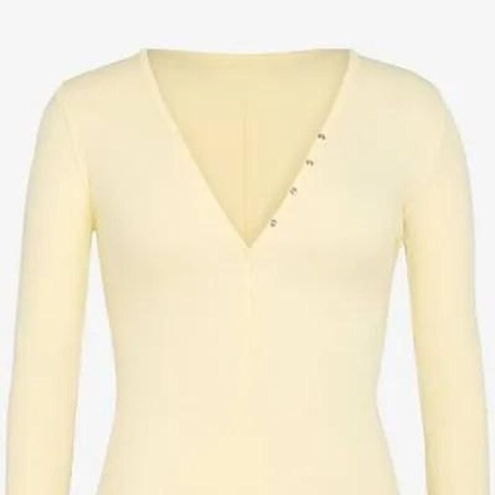 Savage-x-fenty Women's Yellow and Cream Shirt